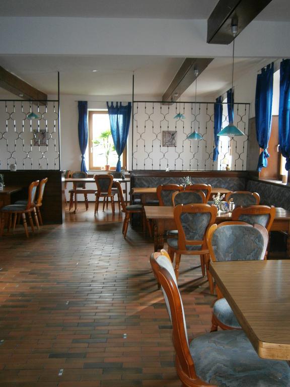 Hotel Strauss Waldbronn Εξωτερικό φωτογραφία